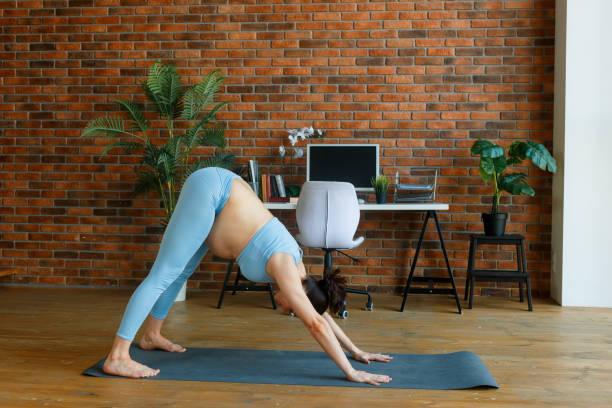 position chien tete en bas yoga